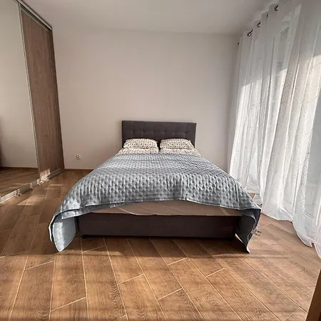 Apartament Motlava 1 *